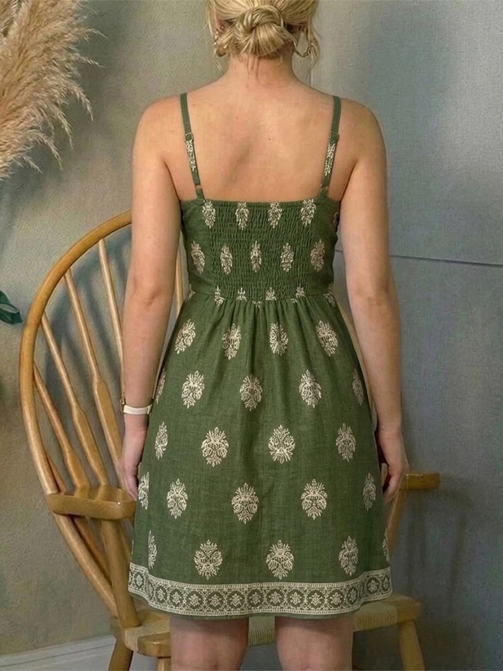 ChicMe Olive Green two piece short set Size L - Picture 2 of 7